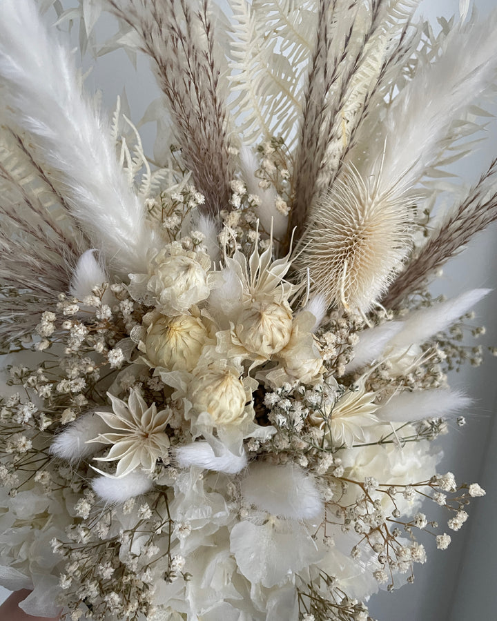 "Endless Love" Brautstrauß - www.Flower-Passion.com