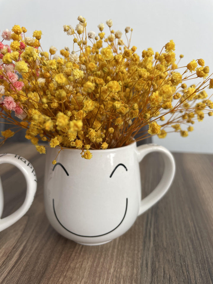Happy Smile Tasse mit Schleierkraut in verschiedenen Farben - www.Flower-Passion.com