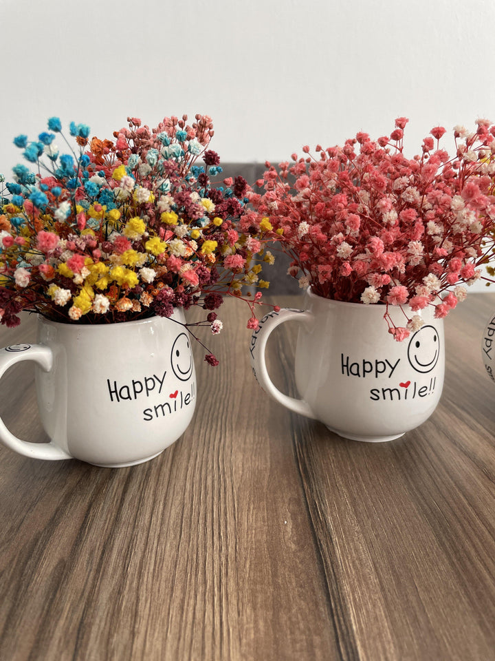 Happy Smile Tasse mit Schleierkraut in verschiedenen Farben - www.Flower-Passion.com