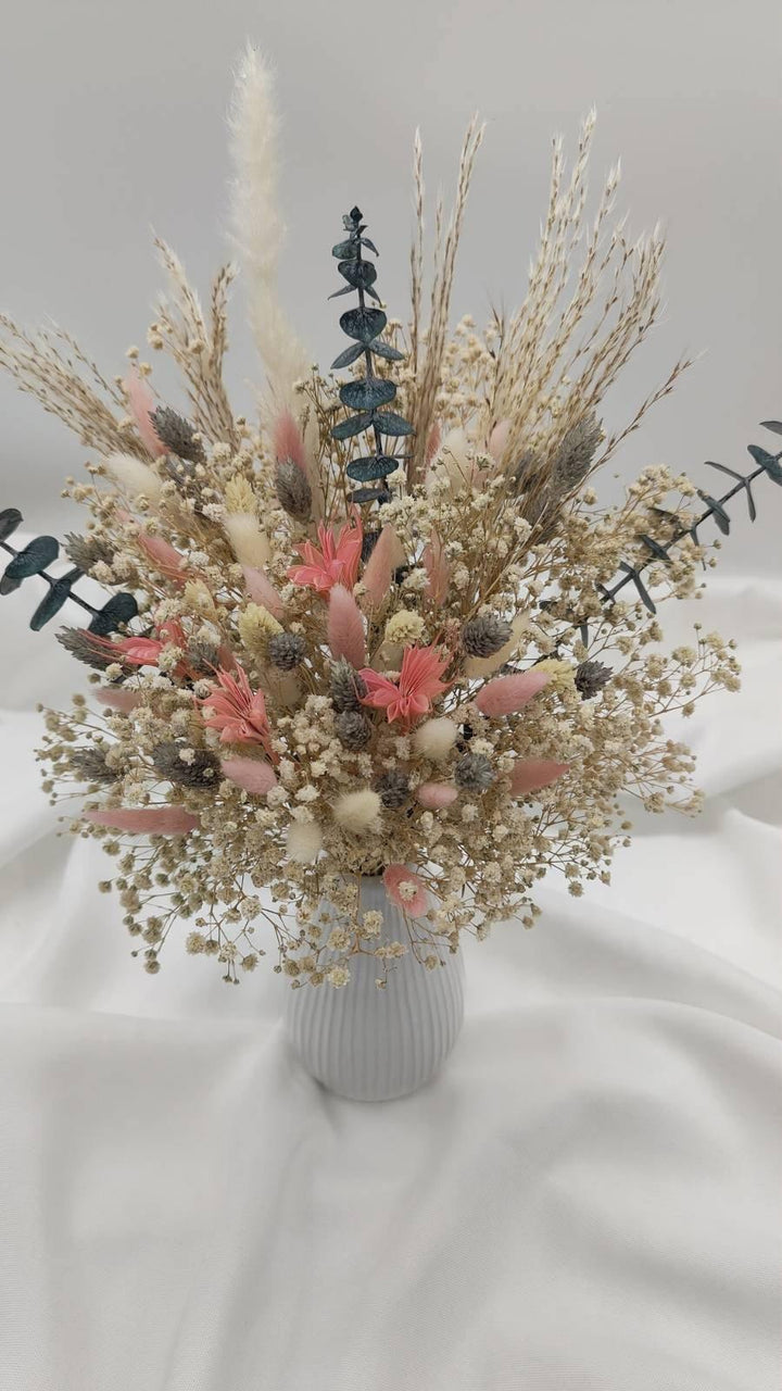 "Valentina" Trockenblumenstrauß - www.Flower-Passion.com