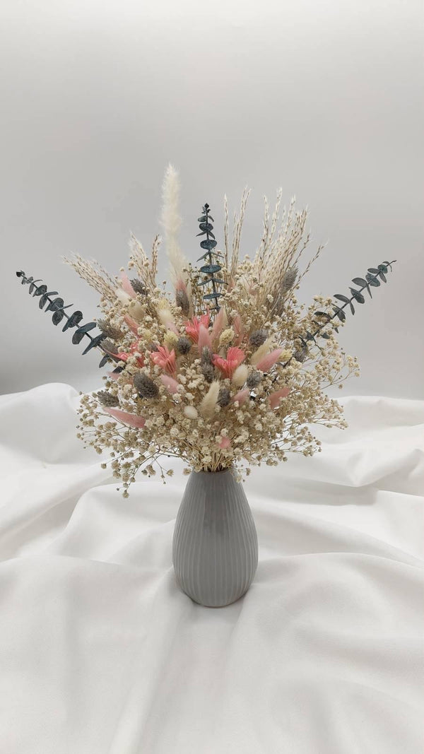 "Valentina" Trockenblumenstrauß - www.Flower-Passion.com