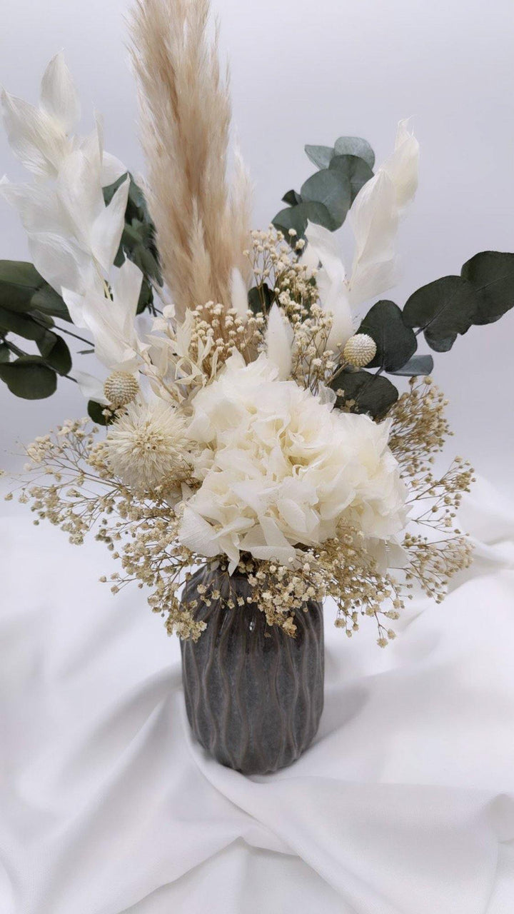 "White Dreams" Trockenblumenstrauß - www.Flower-Passion.com