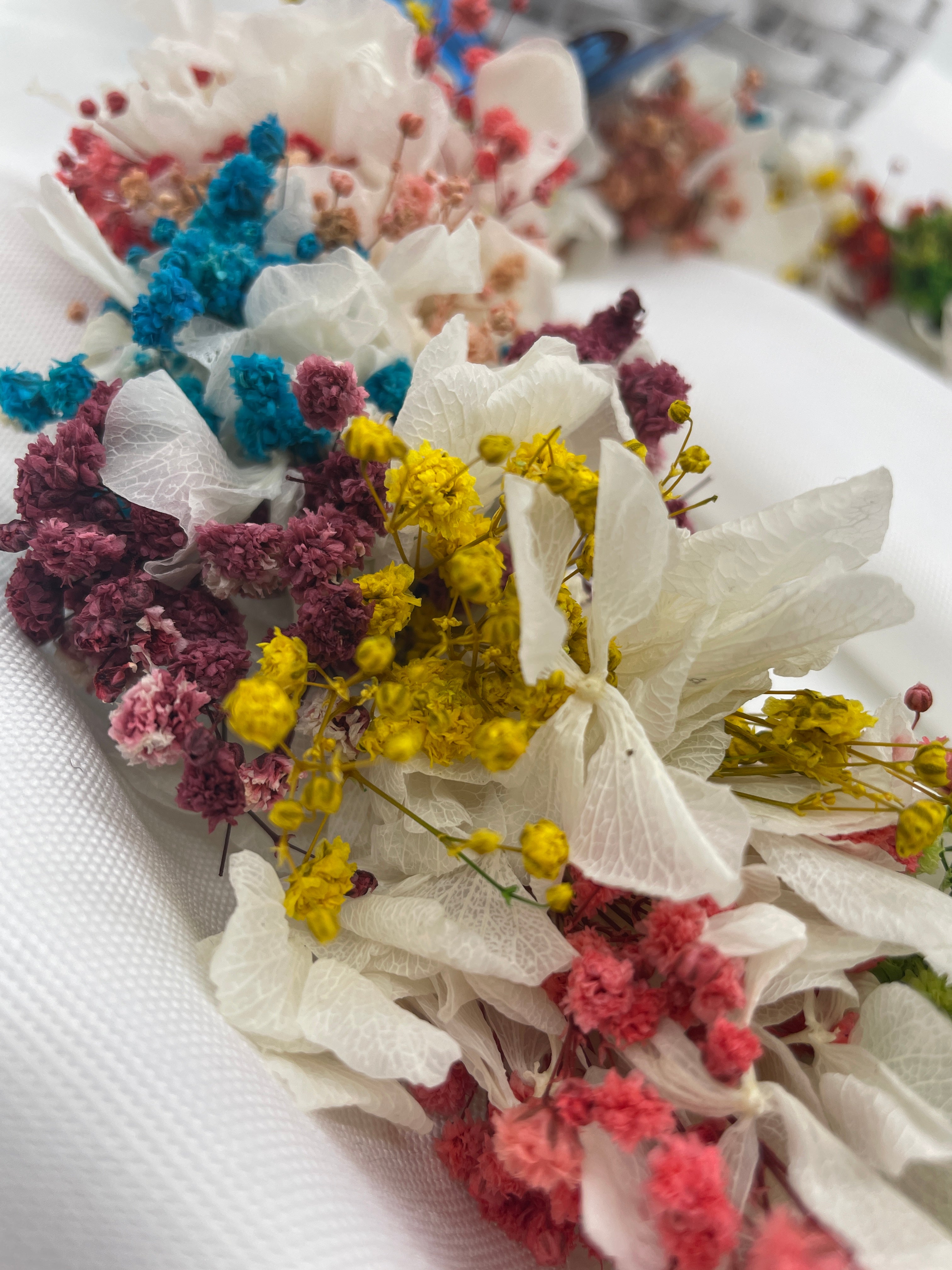 „Colours“ Kranz aus Trockenblumen - www.Flower-Passion.com